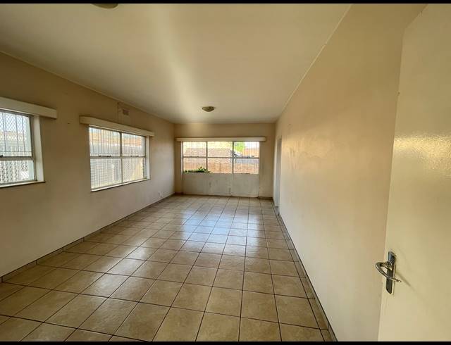 1.5 BEDROOM APARTMENT BLOCK FOR SALE IN CASSELDALE